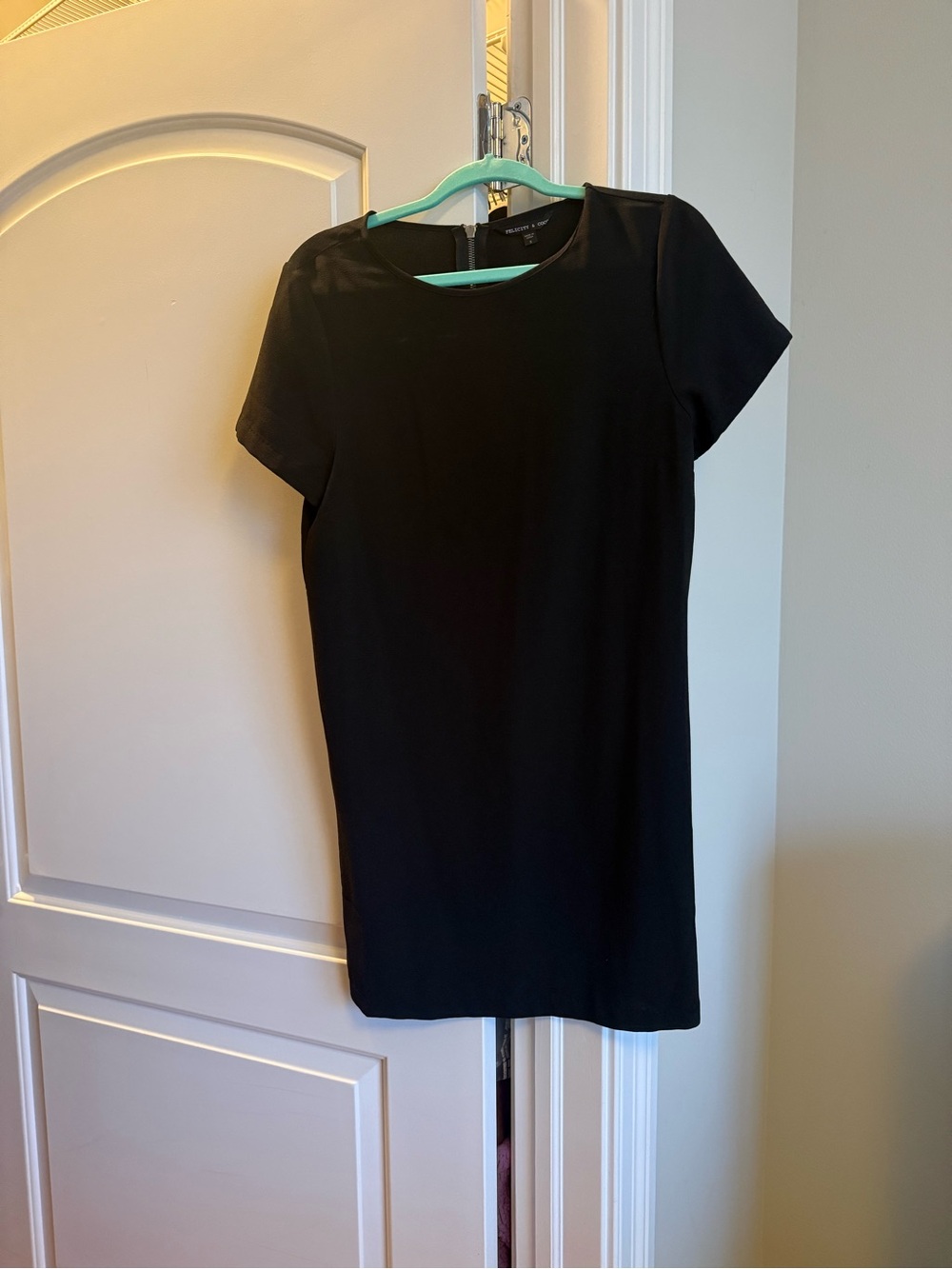 Felicity & Coco Black Short-Sleeve Shift Dress